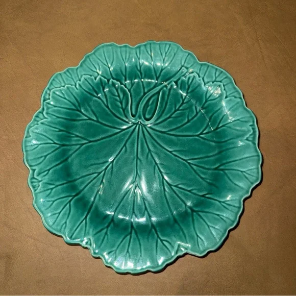 Wedgewood Majolica Emerald Green Cabbage Leaf Antique Plate - Picture 2 of 8